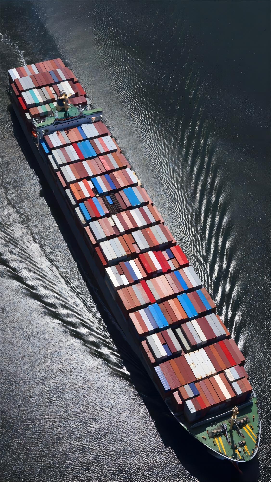 Comparison of different shipping container sizes